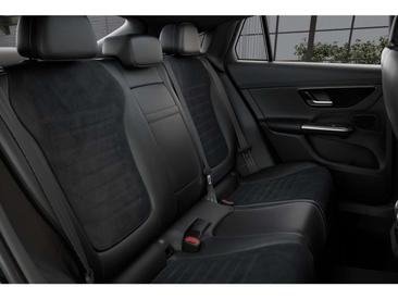Mercedes GLC 400 E — photo 9
