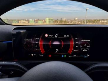 Mercedes Classe A 200 AMG Line — photo 12
