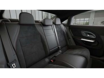 Mercedes CLA Berline 220 4MATIC — photo 9