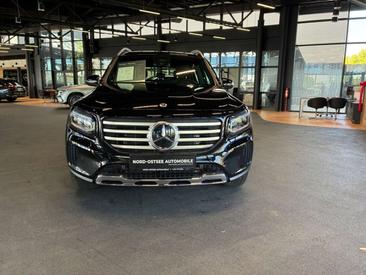 Mercedes GLB 200d — photo 17
