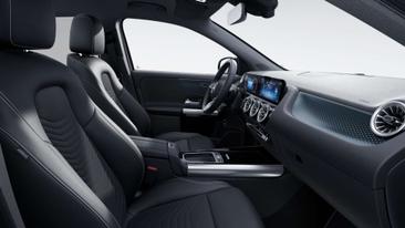 Mercedes GLA 200 — photo 10