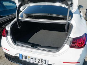 Mercedes CLA Berline 200 — photo 6