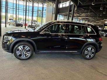 Mercedes GLB 200d — photo 19