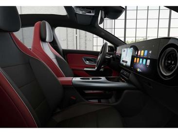 Mercedes CLA Berline 200 — photo 7