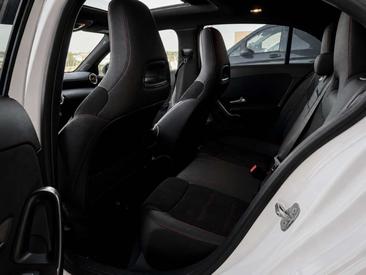 Mercedes Classe A 200 AMG Line — photo 19