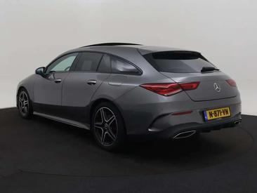 Mercedes CLA Berline 180 — photo 4