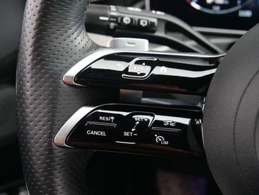 Mercedes Classe C Break 300 E 4MATIC — photo 17