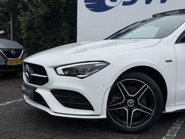 Mercedes CLA Berline 220 — photo 32