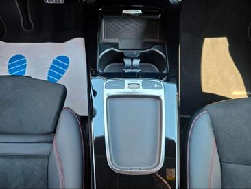 Mercedes CLA Berline 200 D — photo 18