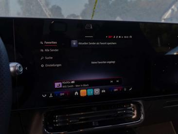Mercedes CLA Berline 200 — photo 17