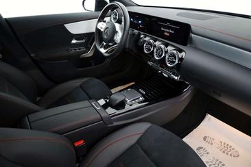 Mercedes CLA Berline 250 E — photo 3