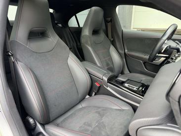 Mercedes CLA Berline 220 D — photo 24