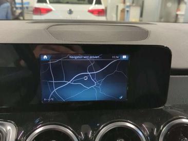 Mercedes GLB 200d — photo 10