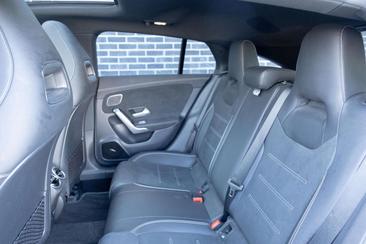 Mercedes CLA Berline 220 — photo 11