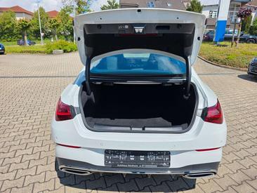 Mercedes CLA Berline 200 D — photo 24