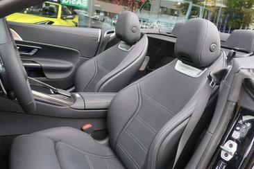 Mercedes SL Cabriolet 63 4MATIC+ — photo 4