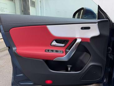 Mercedes CLA Berline 200 D — photo 11