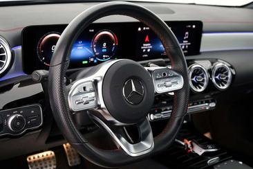 Mercedes CLA Berline 250 E — photo 10