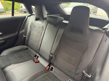Mercedes CLA Berline 200 D — photo 15