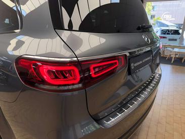 Mercedes GLS 580 — photo 17