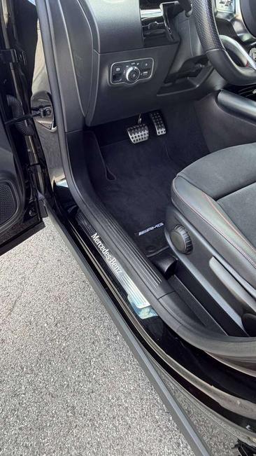 Mercedes GLA 200d — photo 24