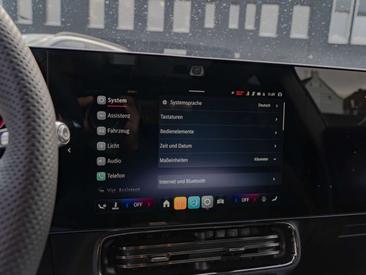 Mercedes CLA Berline 200 — photo 18