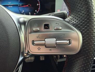 Mercedes CLA Berline 220 D — photo 31