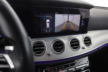 Mercedes Classe E Berline 300 E — photo 10