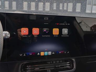 Mercedes CLA Berline 200 — photo 22