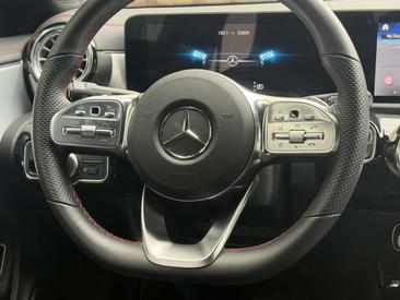 Mercedes CLA Berline 220 D — photo 18
