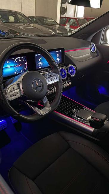 Mercedes GLA 200d — photo 31