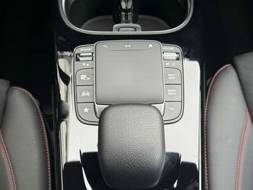 Mercedes CLA Berline 200 D — photo 24