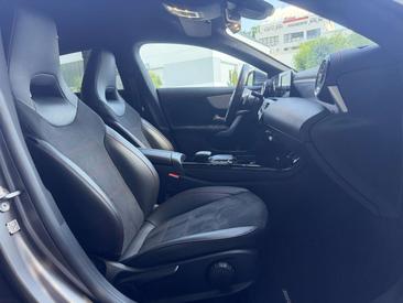 Mercedes CLA Berline 250 E — photo 25