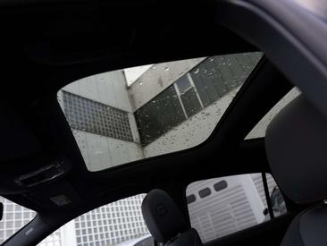 Mercedes GLA 200 — photo 22