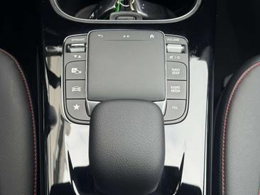 Mercedes CLA Berline 220 D — photo 23