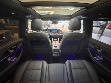 Mercedes GLS 580 — photo 30