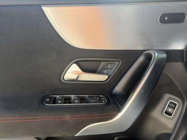 Mercedes CLA Berline 250 E — photo 30