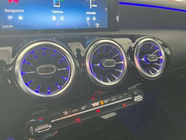 Mercedes CLA 200 AMG Line — photo 12