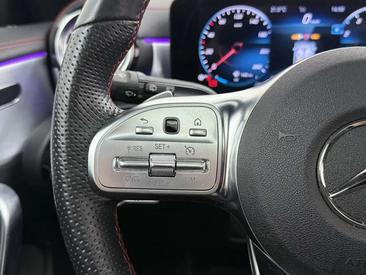Mercedes CLA Berline 180 — photo 23