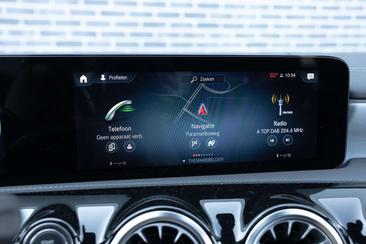Mercedes CLA Berline 220 — photo 32