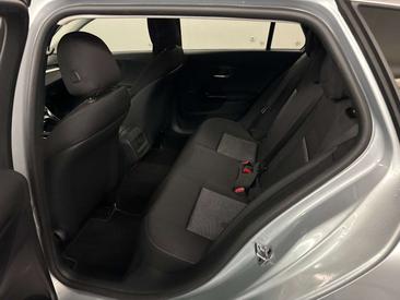 Mercedes Classe C 200 — photo 10