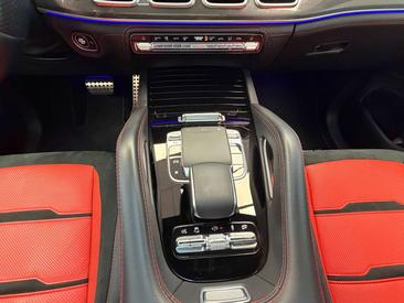 Mercedes GLE 63 S 4Matic — photo 30