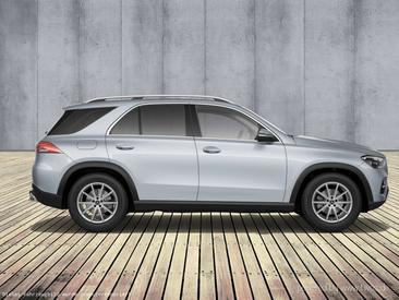 Mercedes GLE 300 — photo 7