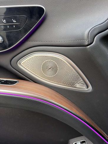 Mercedes EQS 53 — photo 17