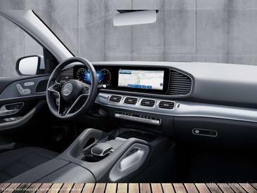 Mercedes GLE 300 — photo 9