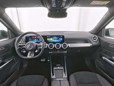 Mercedes GLB 35 4MATIC — photo 7