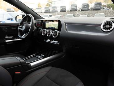 Mercedes GLA 200 — photo 3