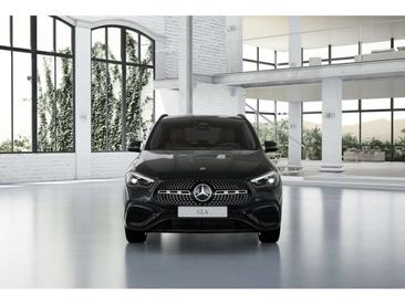 Mercedes GLA 200 — photo 4
