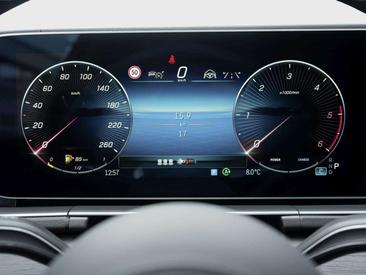 Mercedes GLE 300 Night Edition — photo 19