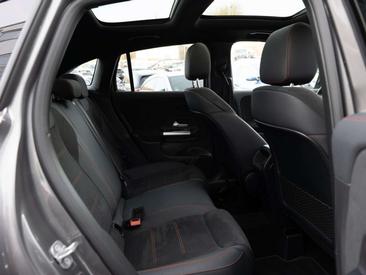 Mercedes GLA 200 — photo 4